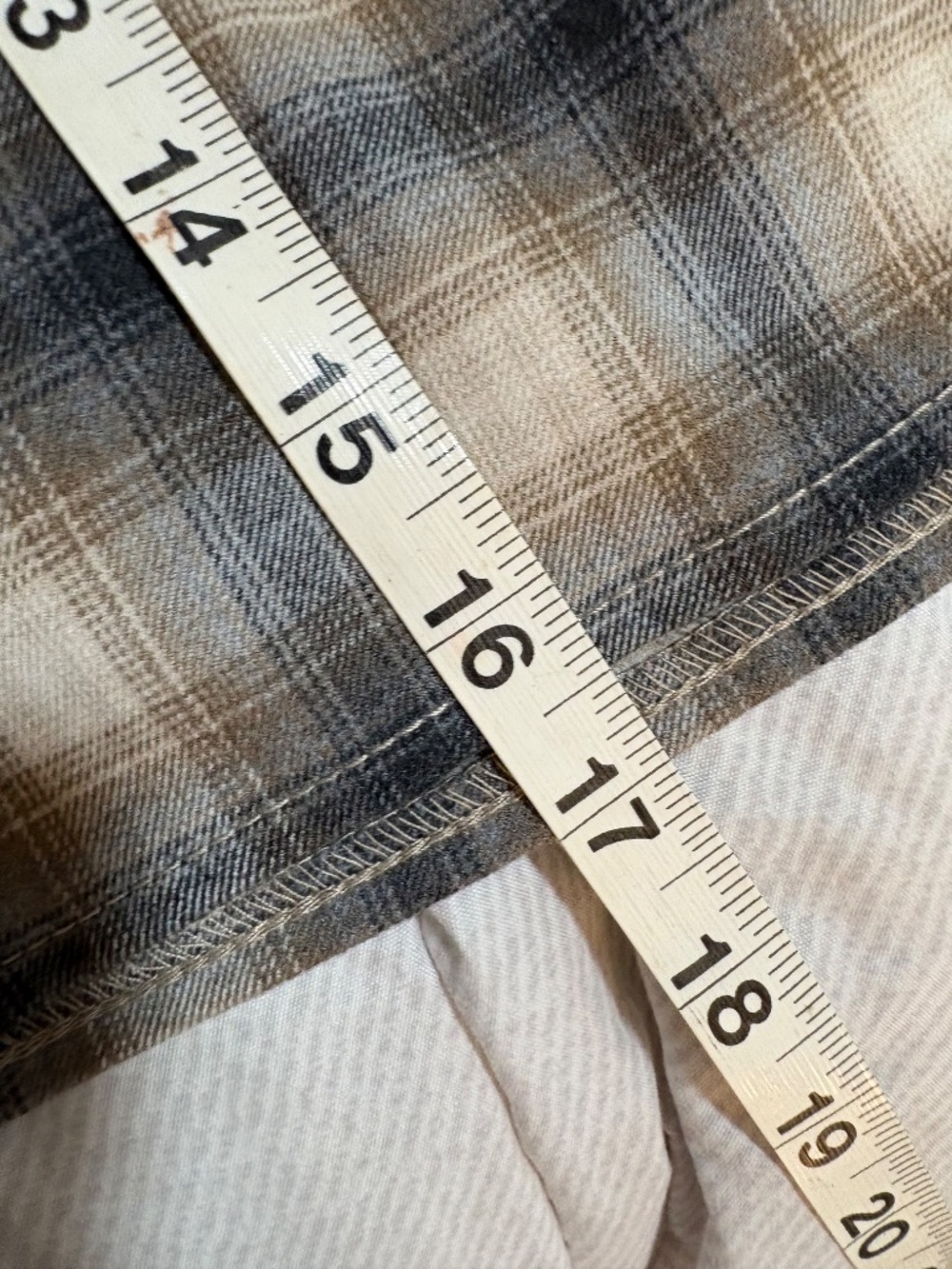 Old Navy plaid mini skirt Size L - Picture 9 of 9